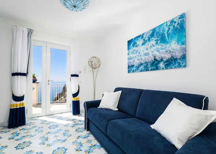 Blue Waves - De Vivo Realty Positano