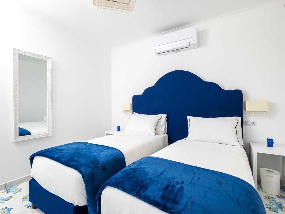 Blue Waves - De Vivo Realty Apartamento